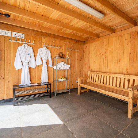 Glamping Lodge With Eco-Wellness Zeewolde Ngoại thất bức ảnh